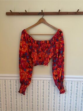 Maison D’Amélie Floral Long Sleeve Crop Top
